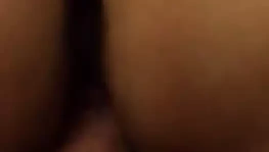 Uzun zamandır aynı anda ağzıma ve şeftalime girmek istedim