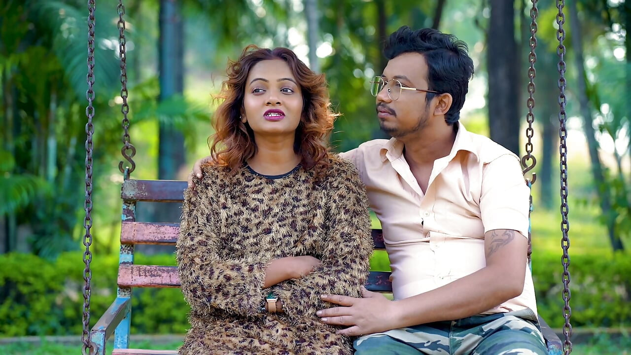 Had hardcore sex with friend in Bhabhi's park
