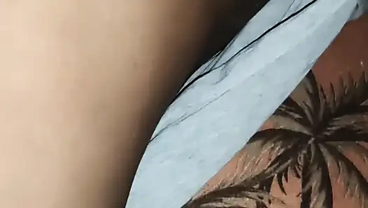 18+ ilk kez üvey kız kardeş Hintli kadın parmaklıyor ve sert seks