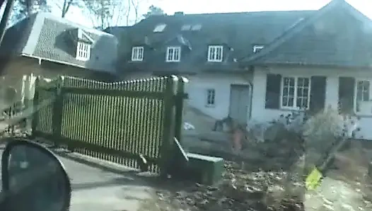 İki çarpıcı Alman kızla amcık yalama seansı