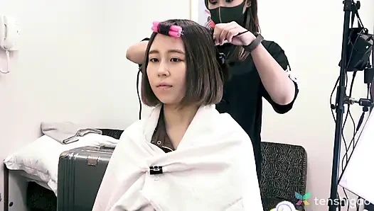 Kurumi Aoyama sahne arkası