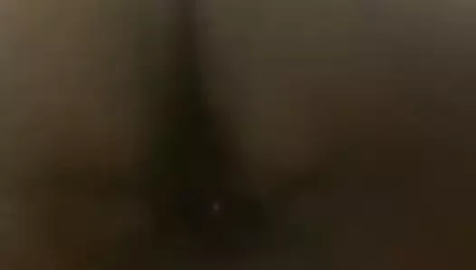 Büyük bir osuruk salıvermek zorunda kaldım