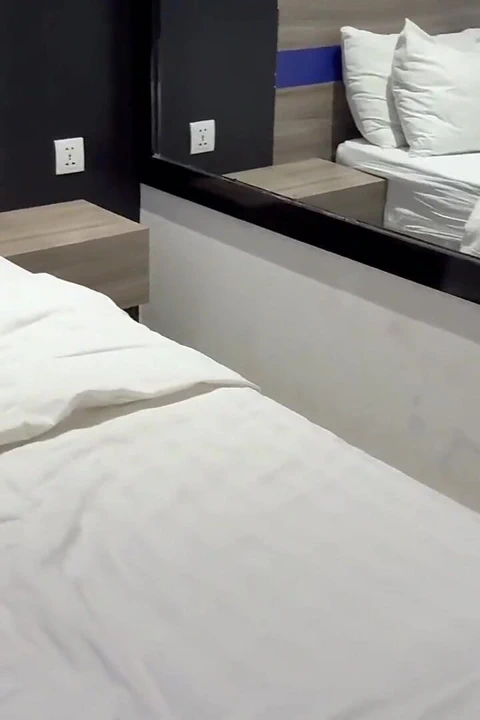 Amatör kız arkadaş sikişiyor, khmer seks