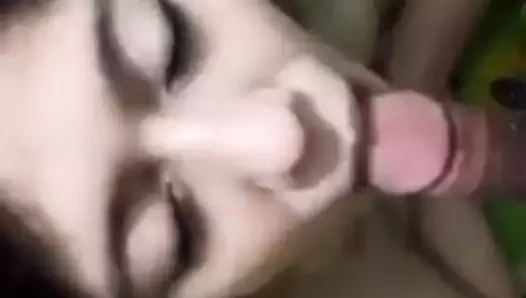 Kaamukh hothon se Lund Ki  Puja