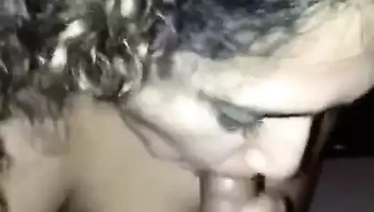 Latin kadın sakso çekiyor