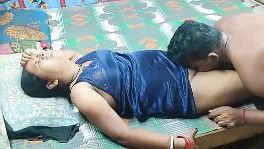 Komşu kayınbiraderi beni evde yalnız gördü ve sikti