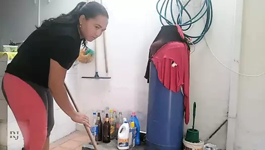 Arkadaşıma ne yazık - beni mastürbasyon yaparken gördü