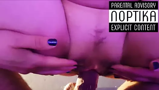 Noptika doğuştan bir horoz enayisidir!