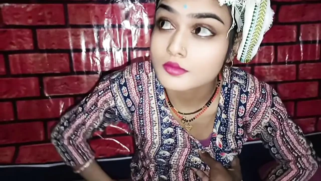 Видео с индийской девушкой XXX