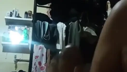 Oral seks latin orta yaşlı seksi kadın ev yapımı gerçek
