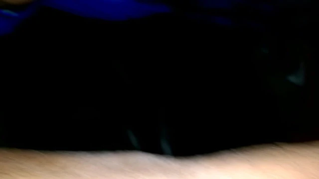 xxx tiyatrosunda etrafımda toplanan bir erkek kalabalığı