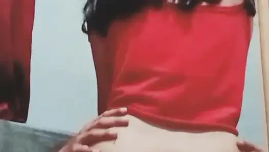 Erkek arkadaşım ağlamanın eşiğinde ve bebek sahibi olma fikrine takıntılı.