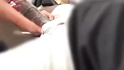 Aldatan kız arkadaşım bana gırtlağına kadar alıyor.