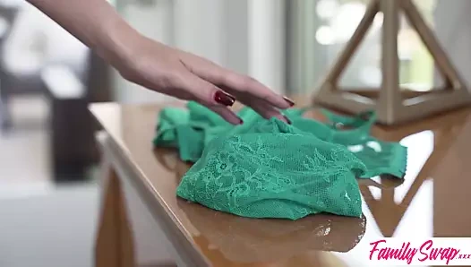 Swapmom diyor ki, gençler neden dışarı çıkıyor?!