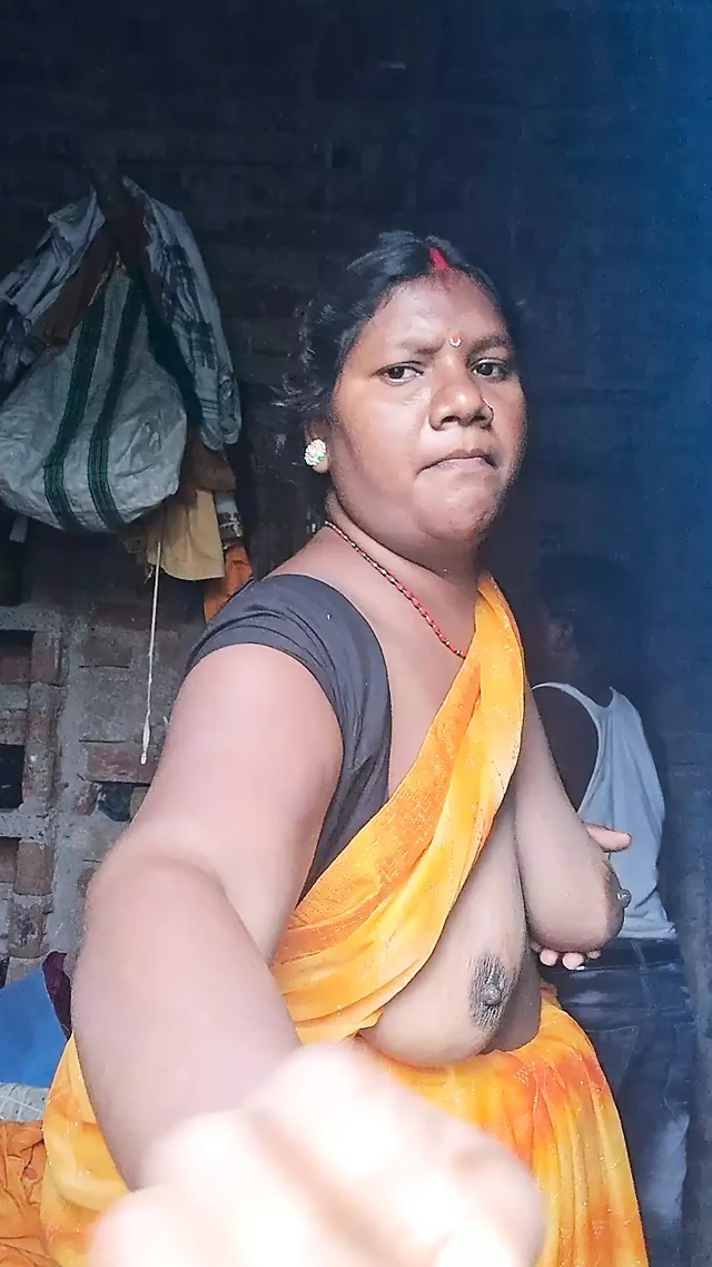 Köyüme geldiler ve beni siktiler