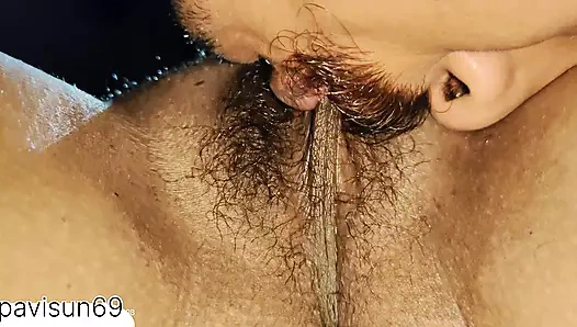 Desi pussy eating