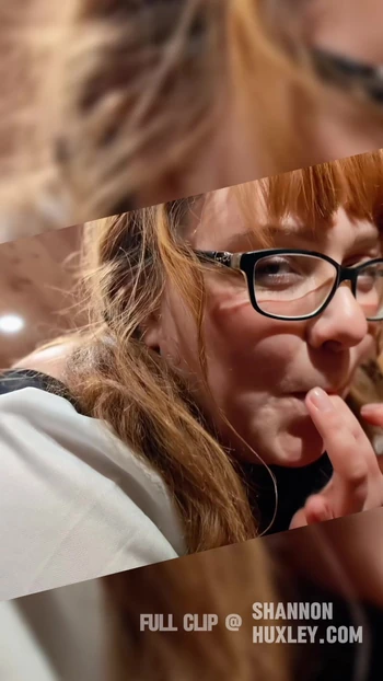 Но твоя задница нюхает и пробует удивительный папочка