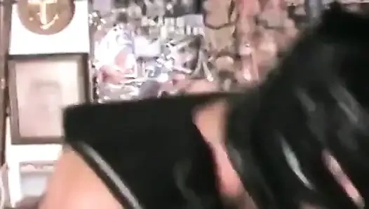 Bana bir numara ver, ben de sana gerçek bir ikramda bulunayım