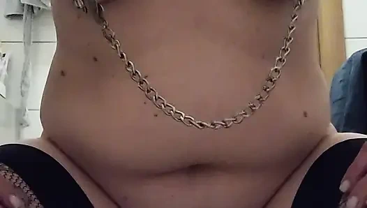 Asa ile yoğun dildo binme seansı, orgazmla bitiyor