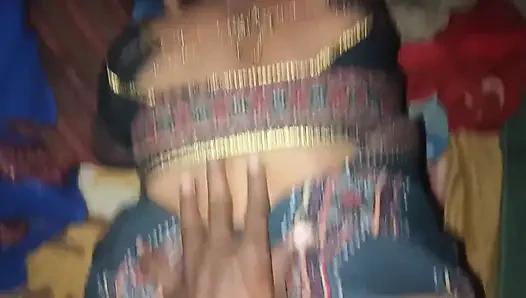Güzel üvey kız kardeşimi siktim; Harika bir deneyimdi