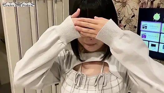 Sert oyun, tatlı teşekkürler: derin, samimi bir bitirişi kabul eden hassas bir güzellik