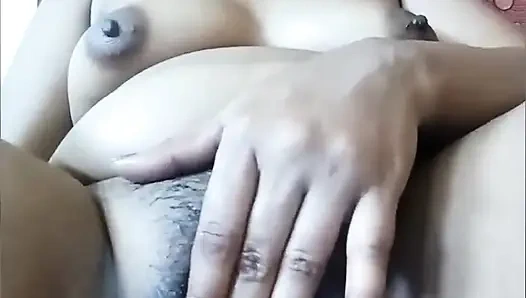 Bangla ev hanımı çıplak web kamerası gösterisi