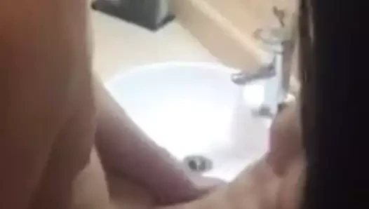 Uzun saçlı kore modeli ile mükemmel abs zevk çük