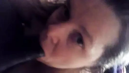 sürtük berbat. büyük siyah horoz