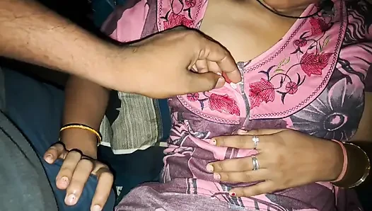 Pados ke uncle ne mujhe ghar main akela pake mere saath mast sex kiya aur maal mere upar hi nikal diya