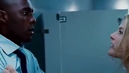 ali larter takıntılı