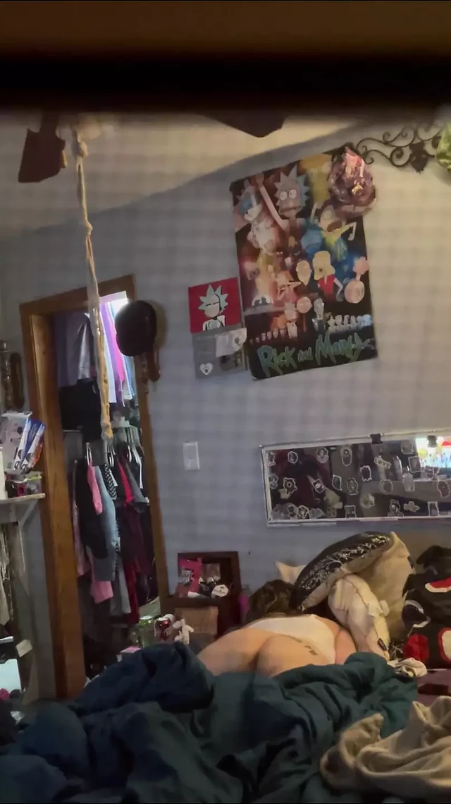 Застукал за мастурбацией сын моего соседа