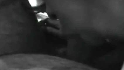 Komşular p2'ye bakarken araba yolu dicksucking