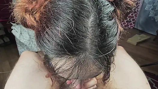 Bataklık yarağının ruhunu emiyor