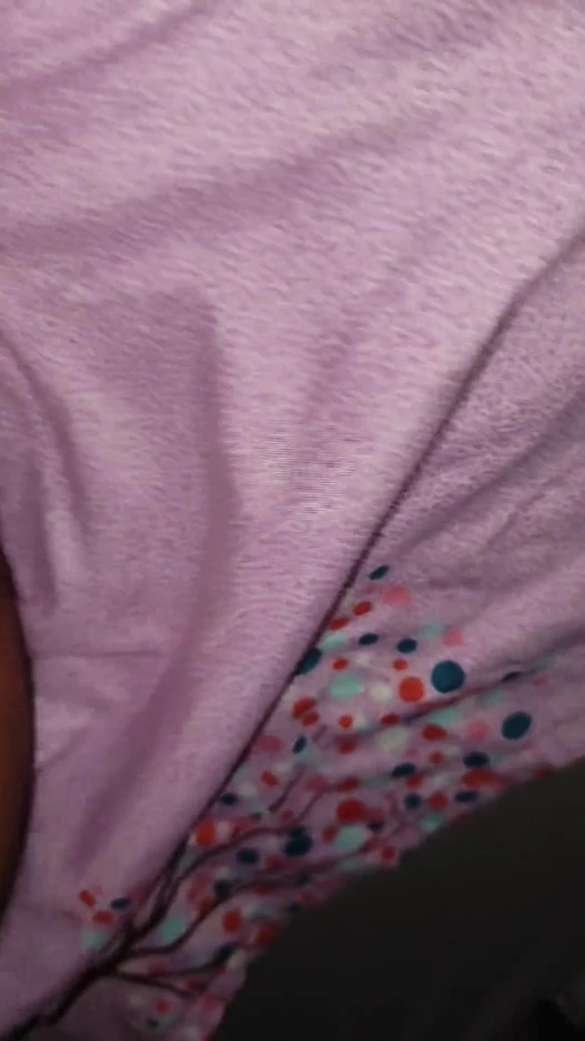 PINAY ORTA YAŞLı SEKSI KADıN DÖLLEME SIKIŞI VE VAHŞI KONUŞMA SIKIŞI