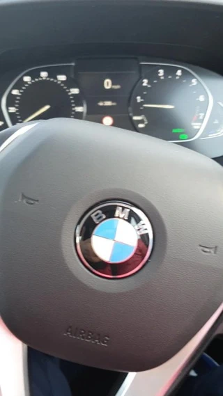 Lübnanlı kız kocasıyla araba yıkamada seks yapıyor