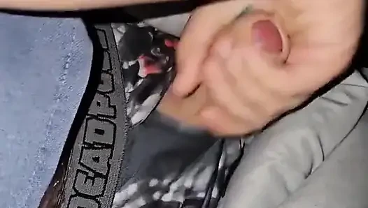 Üvey babamın üvey babam için son oral seksi günün son dölümü yuttu ve biraz da işe yaradı