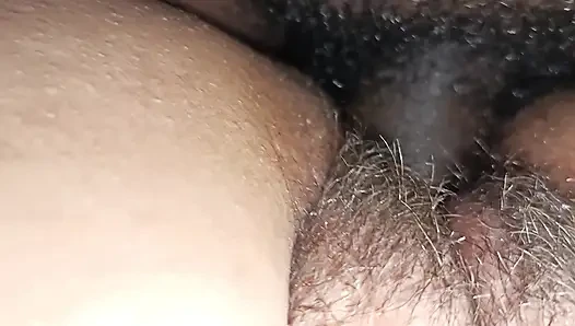 Sonunda içine boşaldım ve ne olduğunu gördüm