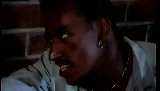 Büyük zenci yarağı emiyor büyük siyah amcık sikişiyor