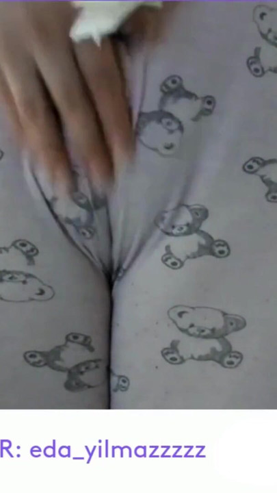 CAMELTOE- PİJAMAYLA MASTURBASYON- TURK MİLF- TURK PORNO | Klip 2