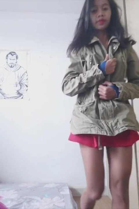 Cosplay süper kız dildoya biniyor