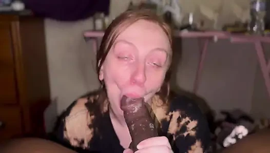 Mariecream sıkı şortu ham olarak parçalıyor