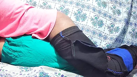 Hintli üniversiteli kız gril ko choda