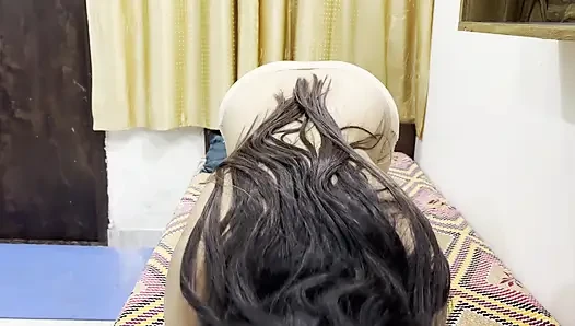 Hintli üvey kız kardeş üvey erkek kardeşiyle seks yapıyor! Hintli tabu xxx seks