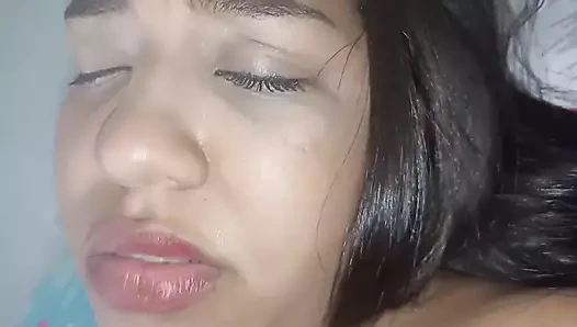 Yarağını yüzüme gönder aşkım