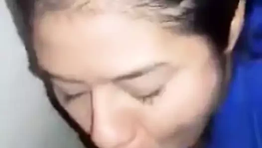 Mamada en el trabajo