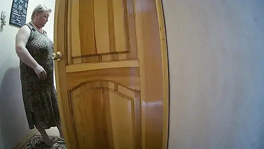 Płacenie za seks z facetem z dostawą żywności