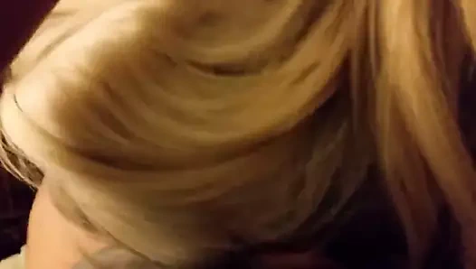 Fran bana her zamanki oral seksimi veriyor!