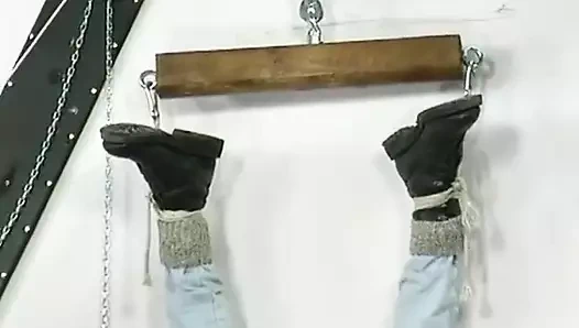 Bağlı amcık ustası için kapris yapıyor #6