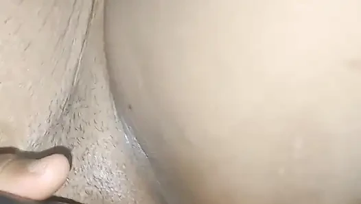 Kız arkadaşımı sikiyorum