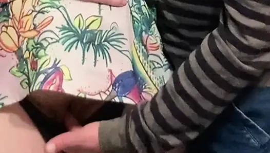 OMG! Mükemmel amcığını ovmama izin veriyor